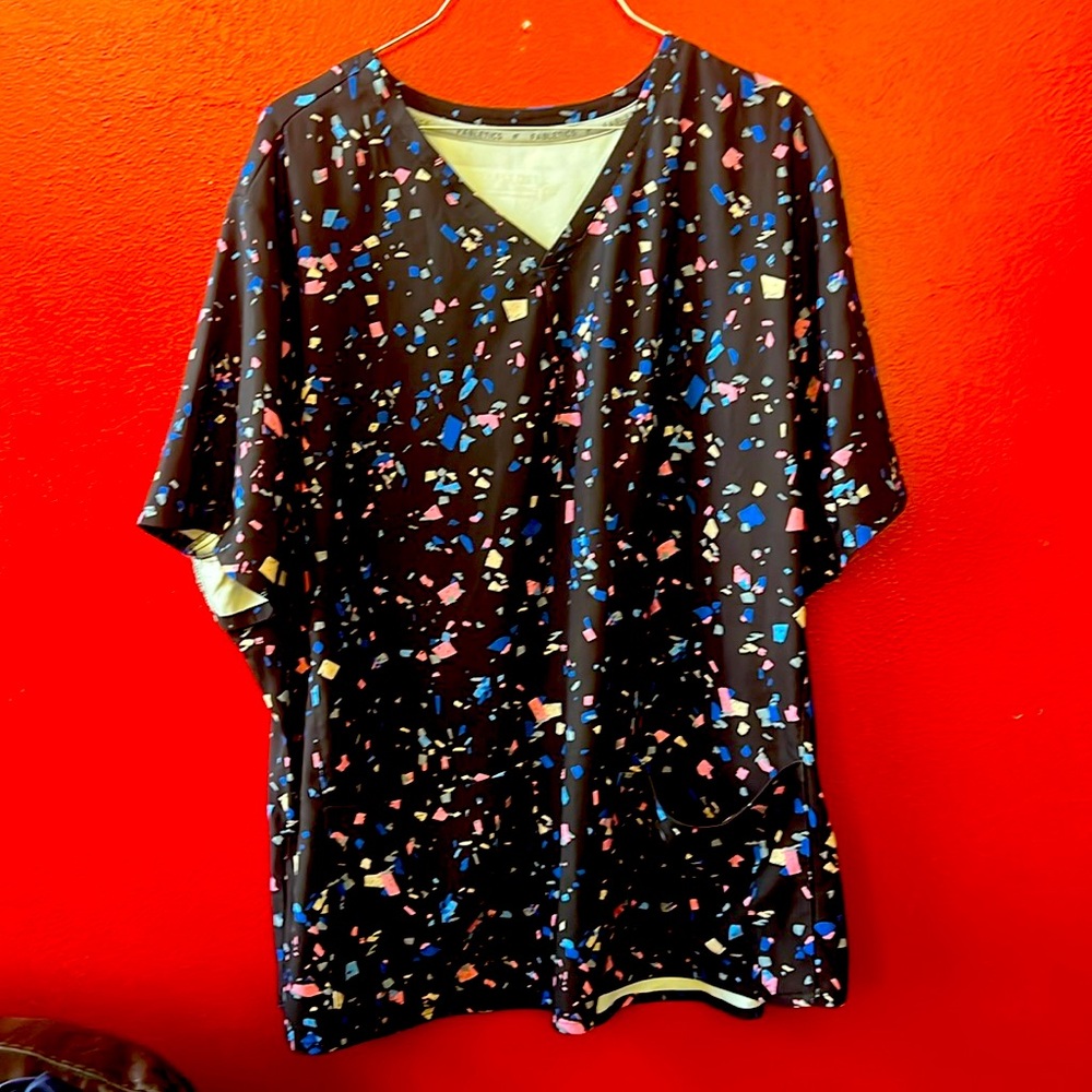 Plus size 3x Fabletics scrub top